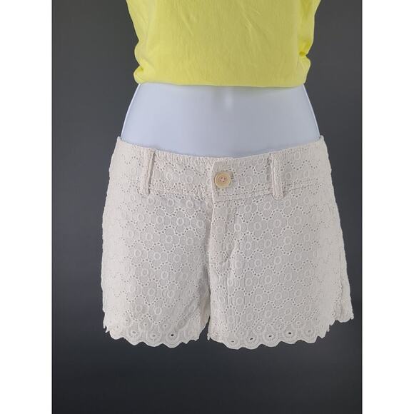 Lilly Pulitzer women's eyelet shorts white Size 0 resort wear vacation boho - Picture 1 of 11